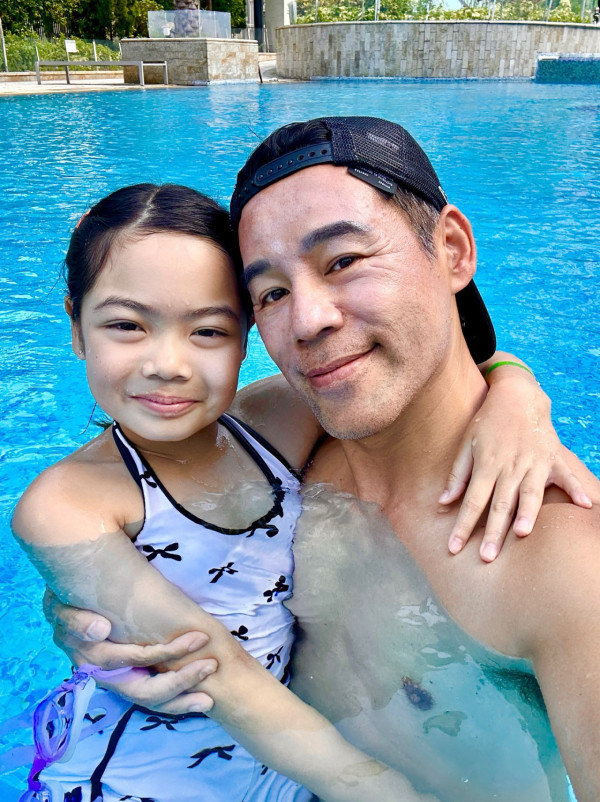 51歲徐榮驚爆肝臟嚴重出事！「老婆都話我面色唔好」網民集氣早日康復