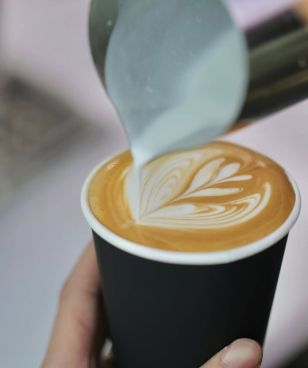 啟德cafe推介︰Cafe by LUBUDS（圖片來源︰IG@cafebylubuds）