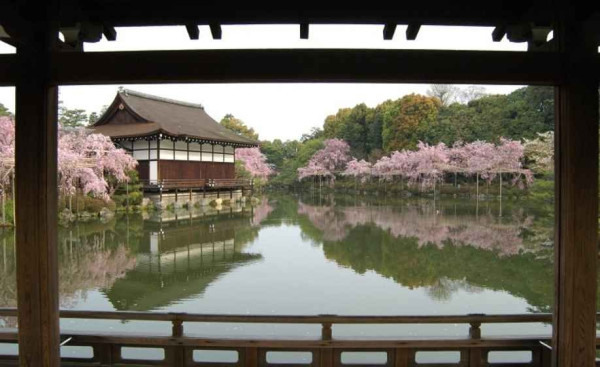 圖片來源：平安神宮