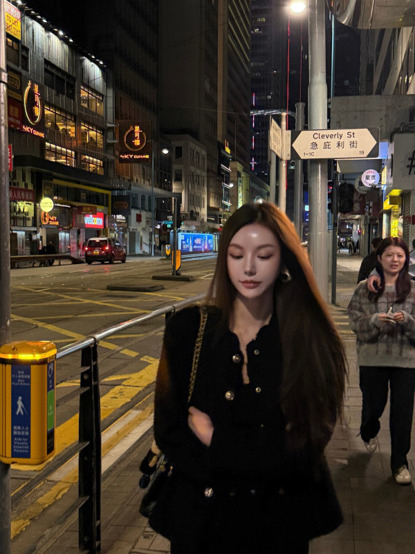 TVB上位小生突然公開戀情晒女友相！高調認愛惹粉絲哭訴︰集體失戀啦