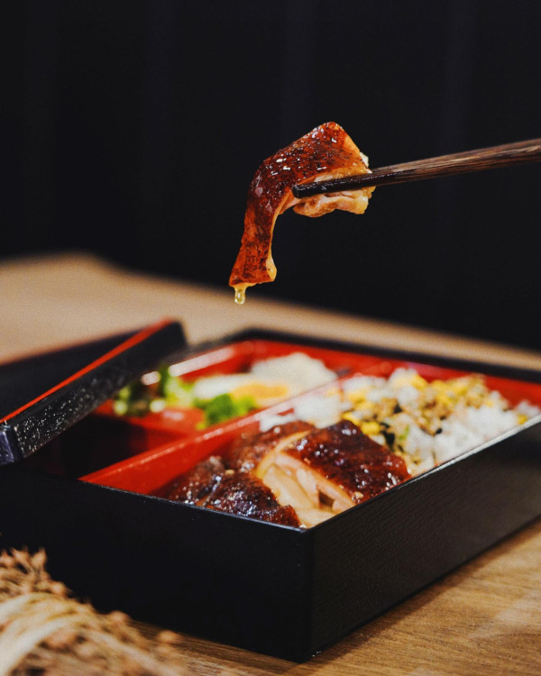 觀塘工廈美食推薦2026！打工仔Top10平靚正Lunch飯堂：神級豉油雞／工廈壽喜燒／平民炸子雞