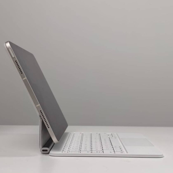 Apple iPad Air M4 開箱實測！12GB RAM 加持配搭 Wi-Fi 7 性價比最高的 Apple Intelligence 神機？