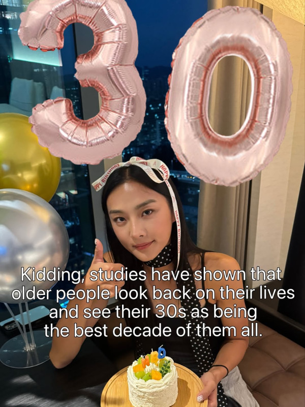 32歲跳高女神楊文蔚過大禮閃爆全場！牙醫未婚夫豪氣聘禮鋪滿枱 巨型龍鳳鈪盡顯氣派