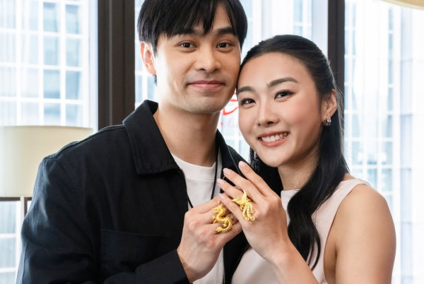 32歲跳高女神楊文蔚過大禮閃爆全場！牙醫未婚夫豪氣聘禮鋪滿枱 巨型龍鳳鈪盡顯氣派