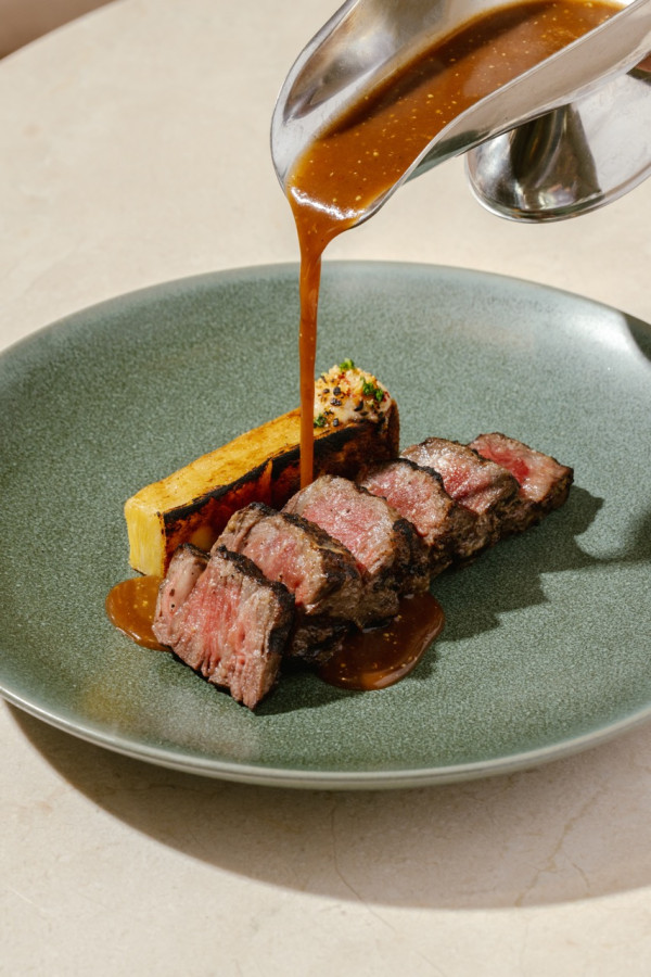 尖沙咀金普頓酒店全天候餐廳正式開幕 主推第三文化概念廚房/嚐盡中西環球美食