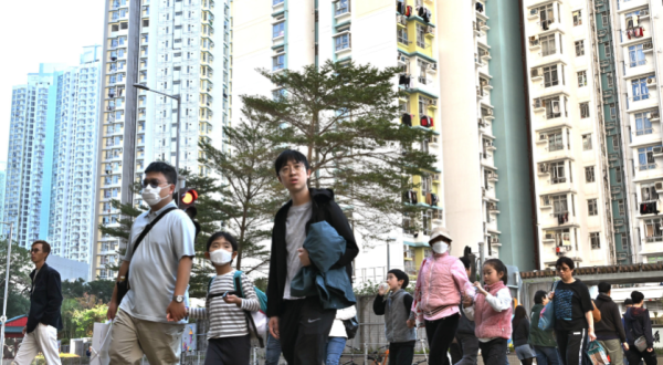 公屋入息審查（圖片來源︰HKET）