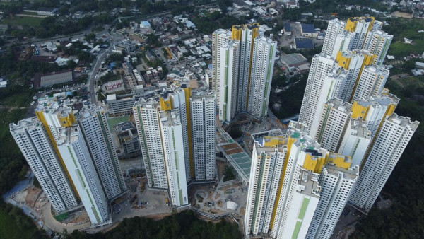 公屋入息審查（圖片來源︰HKET）