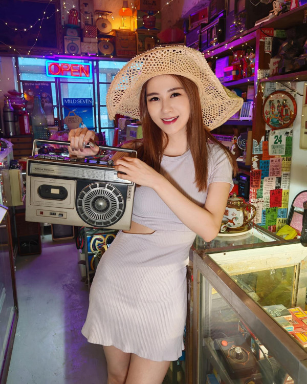 前《愛回家》女星自爆出街全走光極尷尬 「好多人望」遭網民質疑：唔好咁多幻想