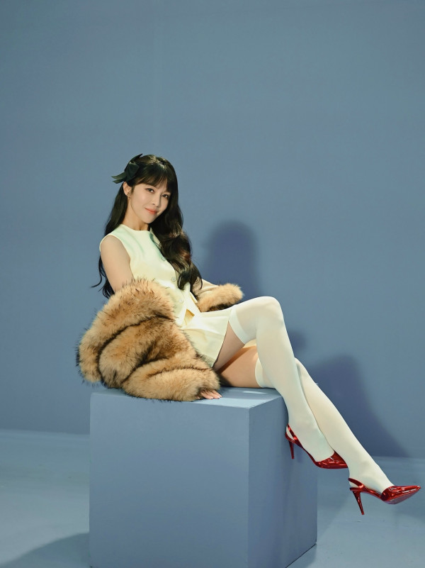 張曦雯齊瀏海新髮型如改頭換面！形象超精緻氣質大不同獲誇讚︰人間芭比