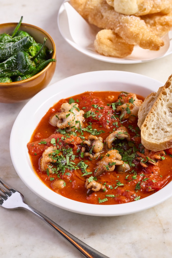 大坑人氣西班牙菜推全新套餐組合 超值平日午市套餐/週末早午餐/歡樂時光優惠 酒類飲品$48起