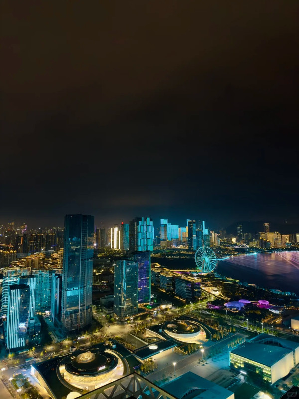 深圳夜晚好去處2026｜深圳夜生活10大精選景點！必去夜市/酒吧、東門老街不夜城、秘境湯泉 