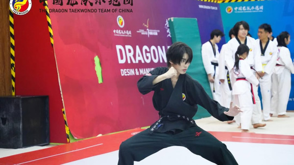 英皇群星演唱會2026 歌手演出名單：謝霆鋒/容祖兒/TWINS/古巨基/李克勤等仲有新成員