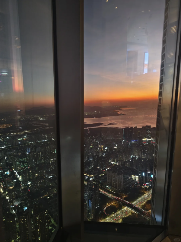 深圳夜晚好去處2026｜深圳夜生活10大精選景點！必去夜市/酒吧、東門老街不夜城、秘境湯泉 