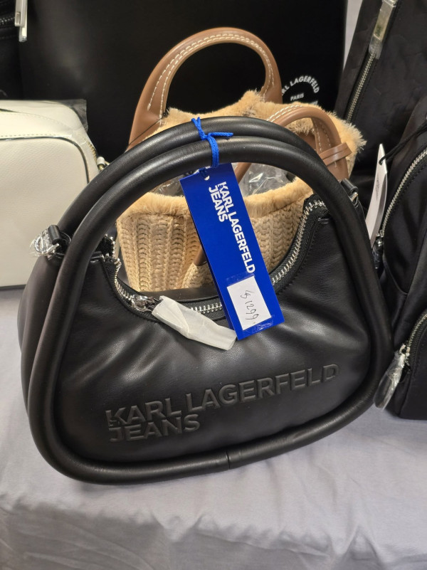 尖沙咀海港城名牌時裝開倉低至1折！$49起入手男女裝/手袋/泳衣/內衣 Marc Jacobs／Columbia／KARL LAGERFELD 