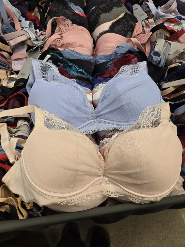 尖沙咀海港城名牌時裝開倉低至1折！$49起入手男女裝/手袋/泳衣/內衣 Marc Jacobs／Columbia／KARL LAGERFELD 