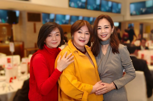 65歲陳玉蓮神隱多時終於罕有現身！近照真面目曝光 驚人狀態媲美同場港姐