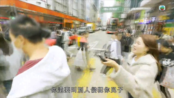 東張西望｜梁敏巧旺角狂奔40分鐘追截獸父！網民激讚體能超強好專業