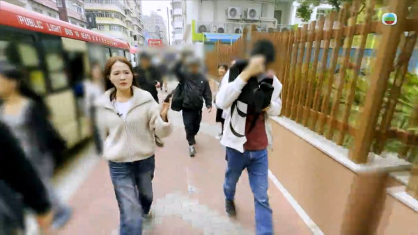 東張西望｜梁敏巧旺角狂奔40分鐘追截獸父！網民激讚體能超強好專業