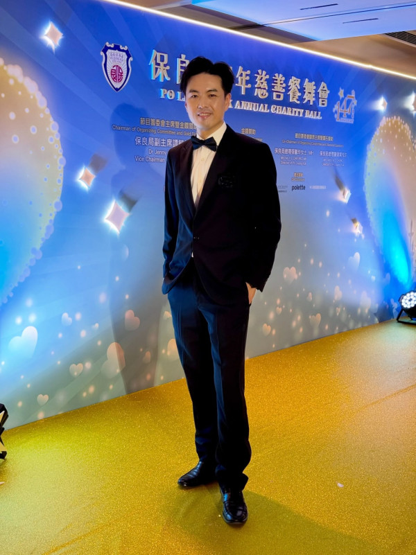 42歲男藝人IG宣佈正式離巢TVB！棄做律師入行星途黯淡：經歷咗好多