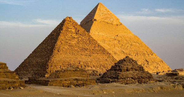 港女豪花3.3萬報埃及團遇「地獄隊友」 數同行友人五大罪狀！最終咁甩身 