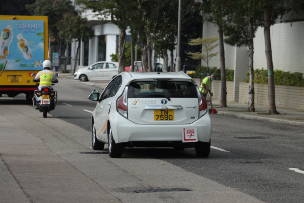 持續進修基金學車/學車攻略（圖片來源︰HKET）