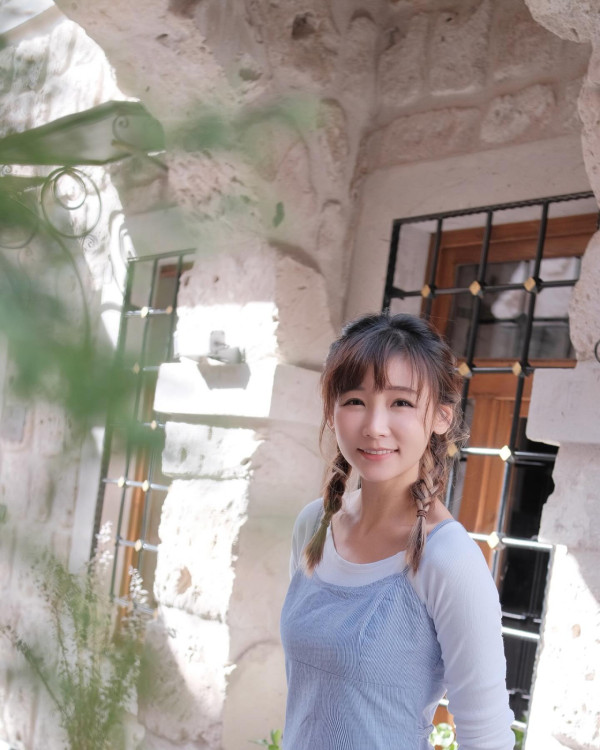 前港姐人妻扯火怒轟與鍾培生緋聞被翻炒 發文反擊劃清界線：唔好咁荒謬！