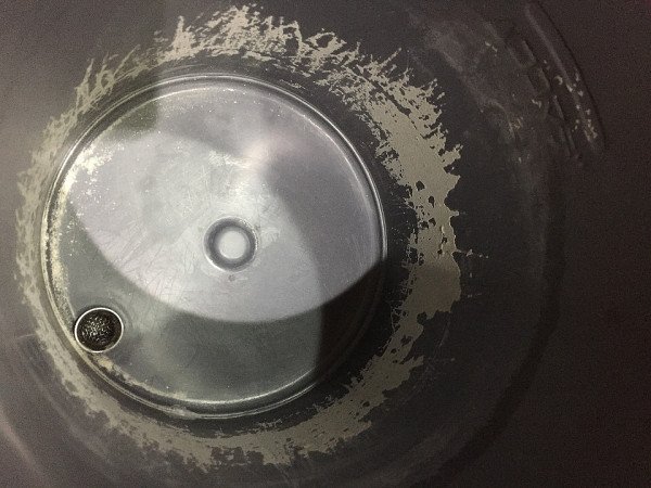 專呃長者！央視揭「神仙水機」騙局 謊稱飲完中風行得返 專家拆解真身