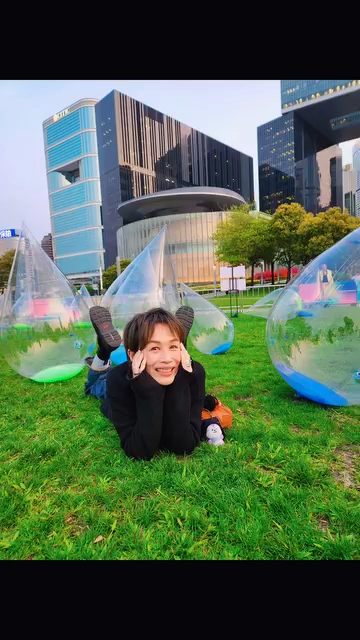 前TVB御用配角息影20年高調宣佈復出 三孩之母驚喜現身：搵啲細藝做吓