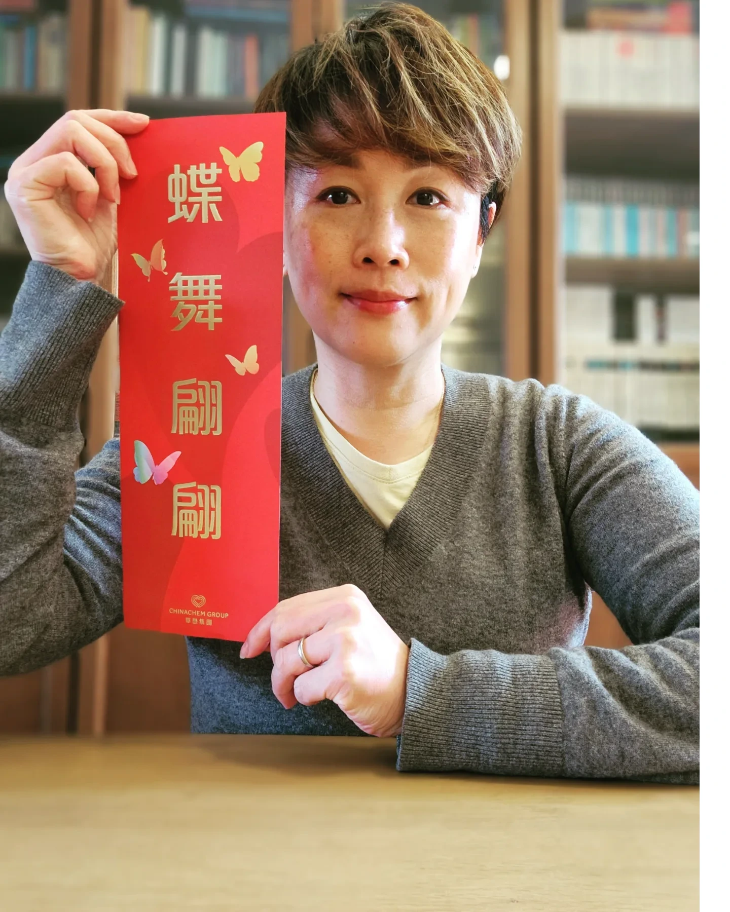 前TVB御用配角息影20年高調宣佈復出 三孩之母驚喜現身：搵啲細藝做吓