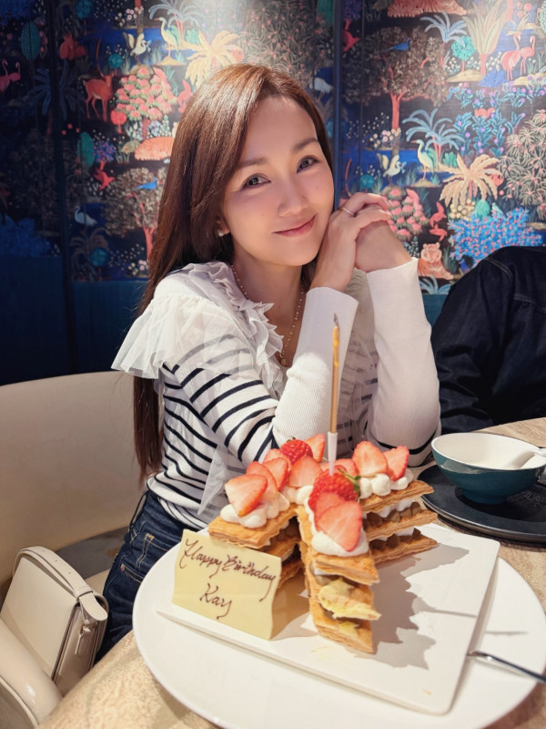 張振朗孖女友楊偲泳激罕高調放閃！合體慶祝呢一位女神生日 甜到漏舉動惹起哄