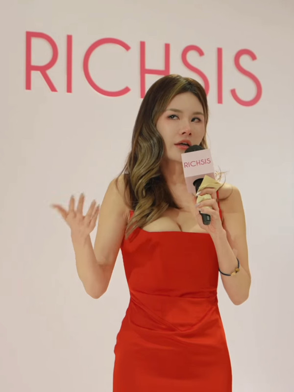 五索馬清鏗極高調現身春茗晒恩愛 真實互動曝光大呻做少奶難獲尊重