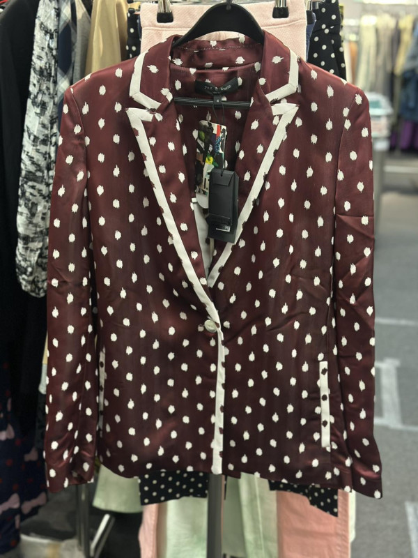 銅鑼灣i.t開倉低至1折！男女裝/外套/連身裙$199起！Aape／ALPHA／b+ab／KANGOL