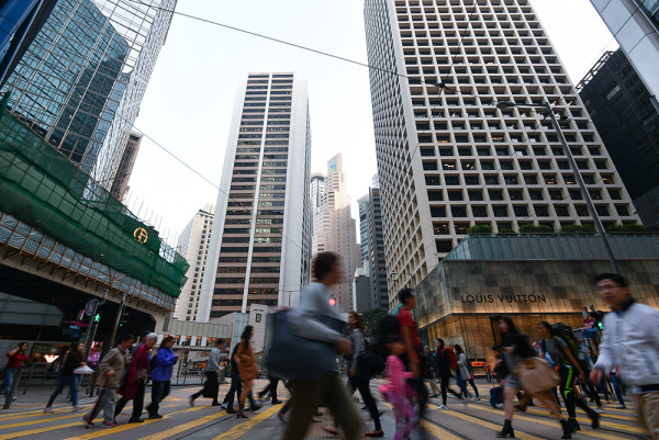 公務員「鐵飯碗」神話破滅？網民力數新制3大辛酸：而家入行真係慘！