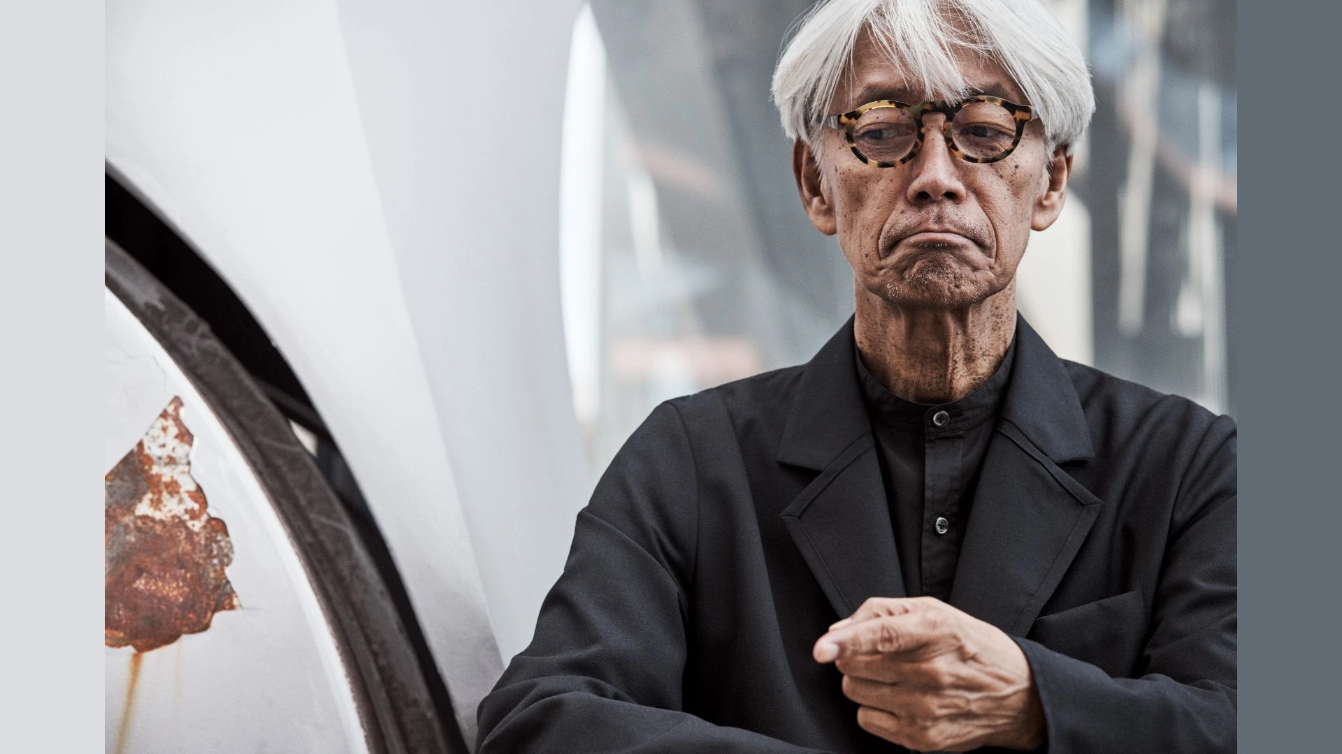 藝術三月2026︰坂本龍一與「鐵皮鼓」《鏡︰KAGAMI》（圖片來源︰香港藝術節）