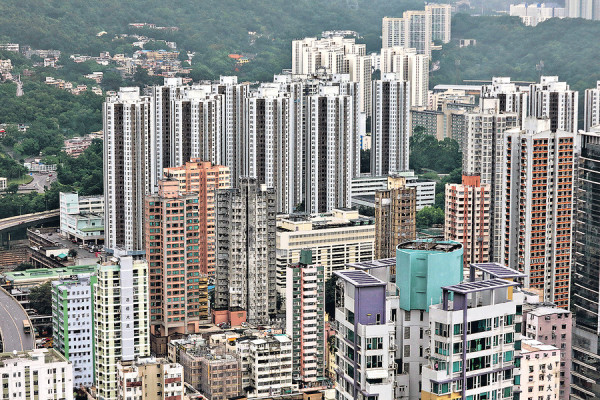 港人列18區「最差」私樓名單。（圖片來源：HKET圖庫）