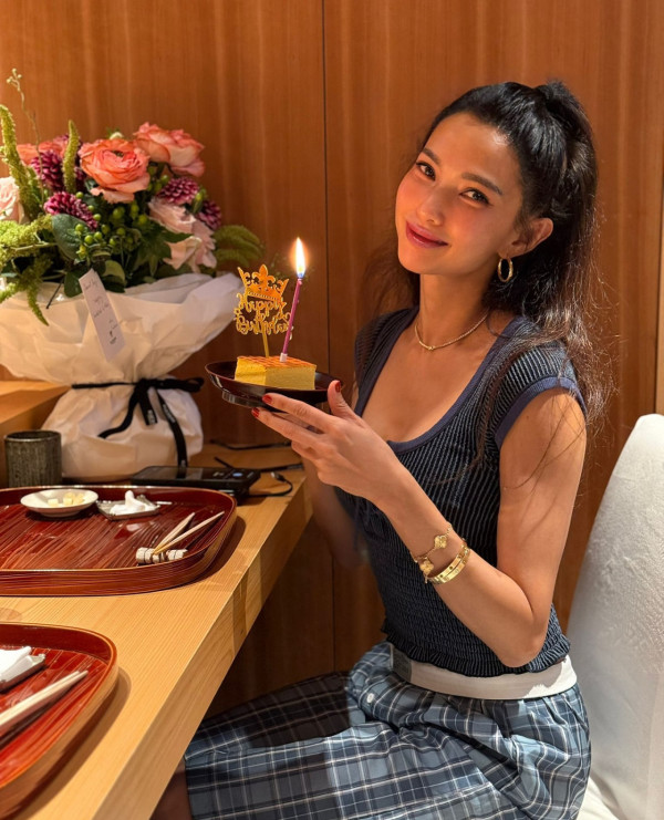 馬天佑新歌｜2R激罕合體逆齡生長零走樣 細妹黃婉佩息影嫁富商變上市女強人