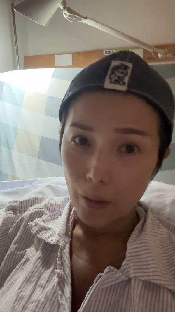 51歲吳文忻末期乳癌擴散上腦崩潰痛哭 北上深圳化療嘆剩四分一命