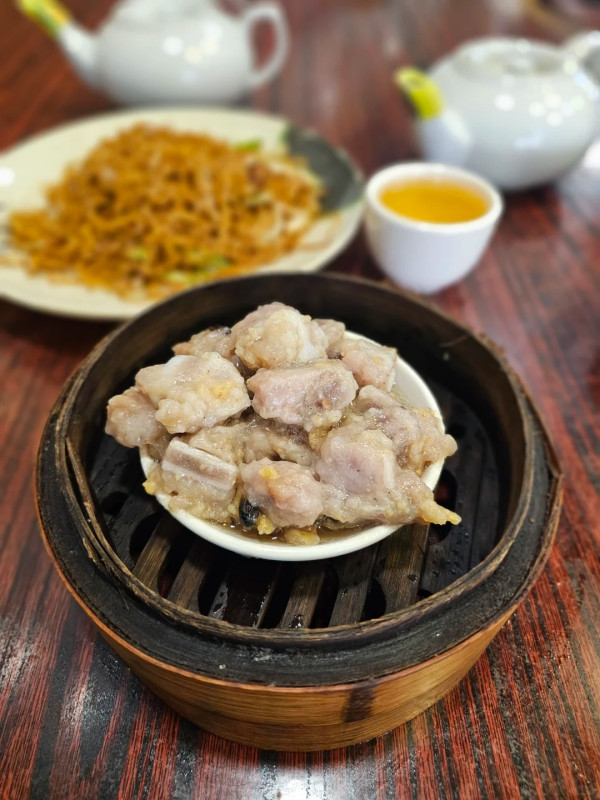 結業潮,牛池灣村新龍城茶樓