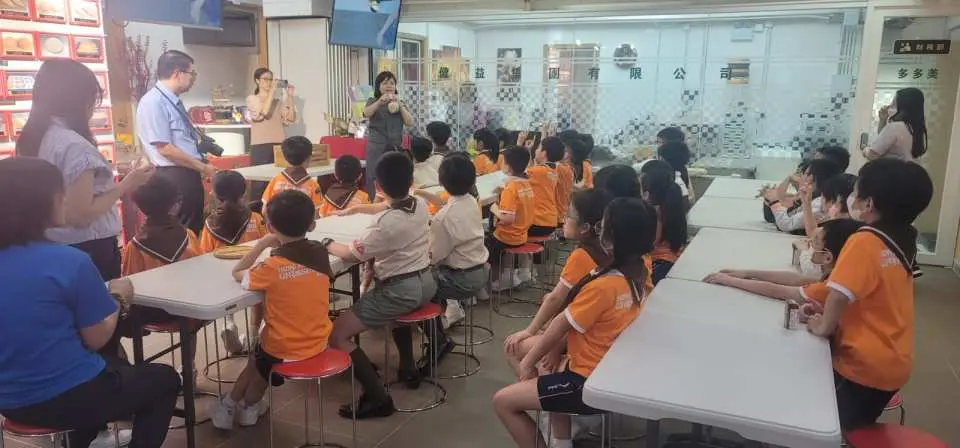 本地麵飽品牌「多多美麵飽西餅公司」麵包廠參觀！自製麵包+鮮果撻 完成有証書！參加即送曲奇一盒