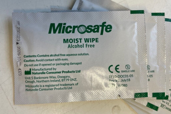 有毒濕紙巾名單︰Microsafe Moist Wipe Alcohol Free（圖片來源︰UKHSA）