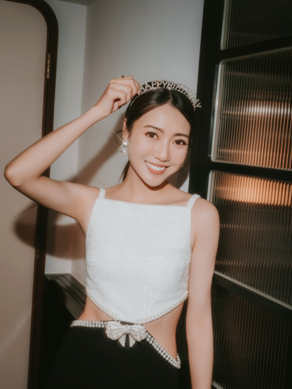 34歲TVB小花棄做東張北上捱出頭 星途起飛拍80集短劇升呢做女一！