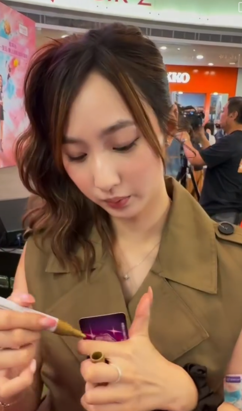 鍾柔美私下影片曝光最真實人品態度 對粉絲傲慢囂張樣遭狠批：都幾西吓！