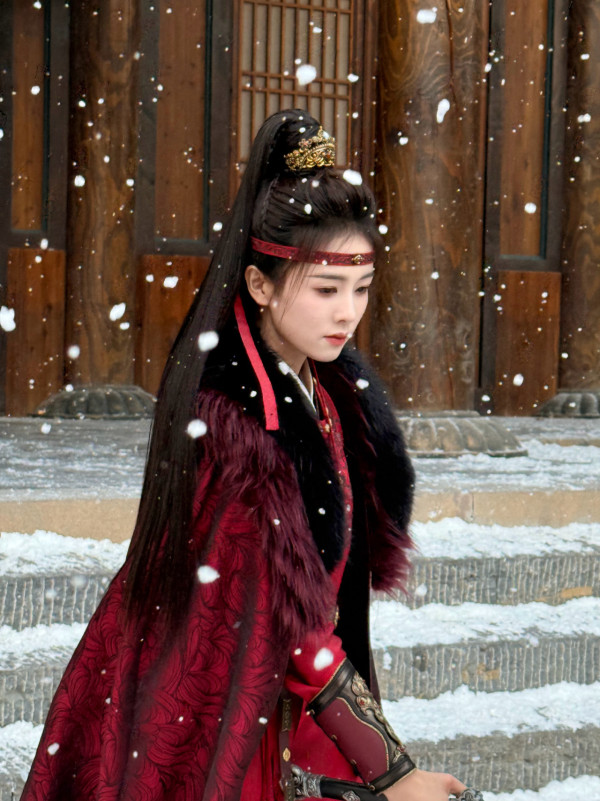 陸劇女神白鹿自爆罹患長期病痛感絕望  曾因不明怪病暴瘦惹擔憂