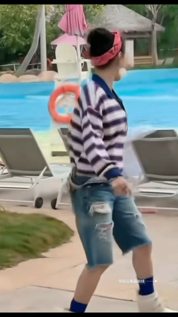 張栢芝被野生捕獲揭最真實身形 45歲生三胎後驚見鬆弛肉：不忍直視！