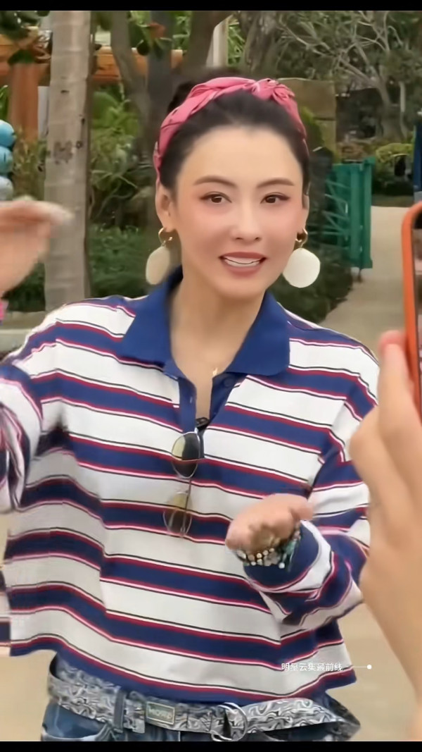 張栢芝被野生捕獲揭最真實身形 45歲生三胎後驚見鬆弛肉：不忍直視！