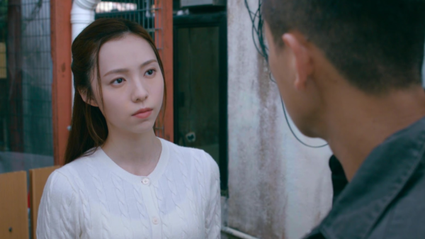 臥底嬌娃｜李海銅IG身份背景大起底！被封「藝訓班班花」曾係ViuTV女團？