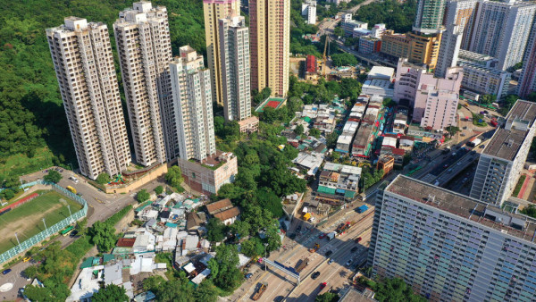 牛池灣村重建｜67年新龍城茶樓宣布下月結業退場 鐵皮寮屋茶居將重建成房協屋邨