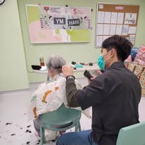 老人家難落街剪髮？全港5大免費上門義剪：專人$0上屋企/包剪灰甲