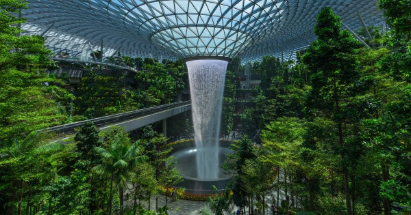 2026亞洲最佳機場排名出爐!香港國際機場位列亞軍 冠軍機場最快十秒入境