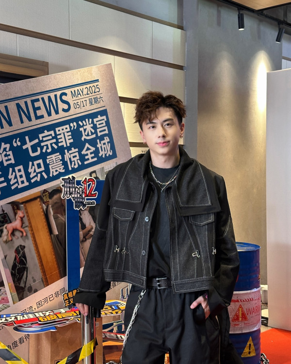 TVB小生宣佈分手後極速爆新戀情！密會性感靚女斷正！大方曝5字回應關係